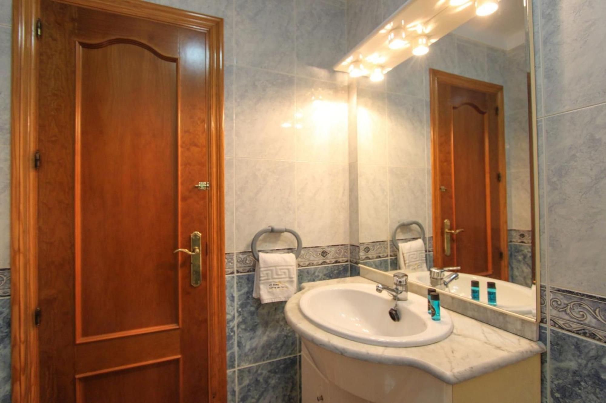 טורוקס Apartamento Valencia At Home מראה חיצוני תמונה